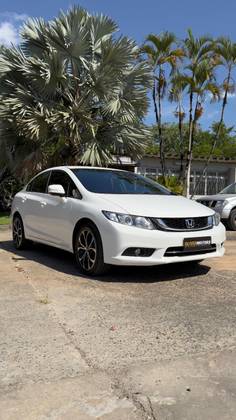 HONDA CIVIC 2.0 LXR 16V FLEX 4P AUTOMÁTICO HONDA CIVIC 2.0 LXR 16V FLEX 4P AUTOMÁTICO